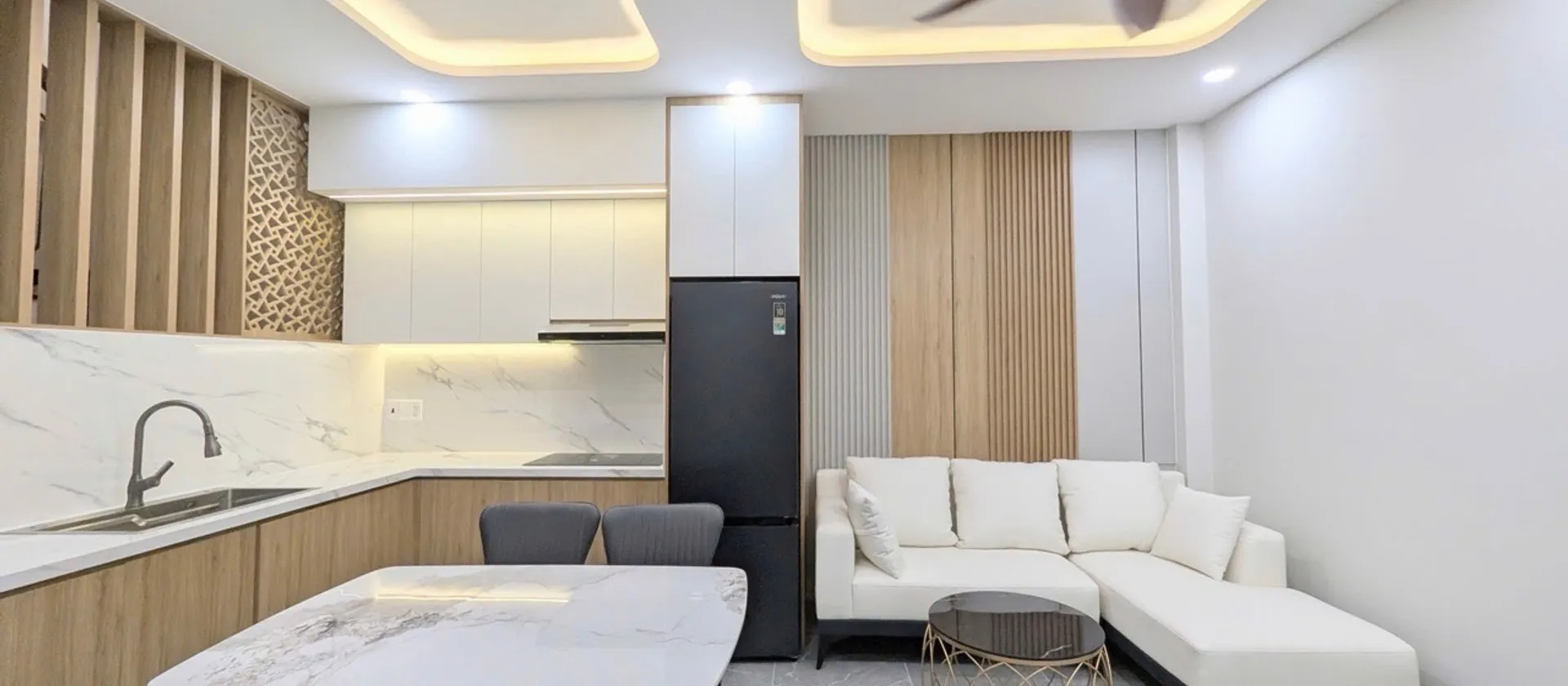 Bán nhà 7PN ngay chợ Cây Quéo Bình Thạnh giáp Phú Nhuận - Mặt tiền kinh doanh kết hợp CHDV chỉ 10ty... Bán nhà mặt phố tại Đức Nhuận, Hồ Chí Minh 01
