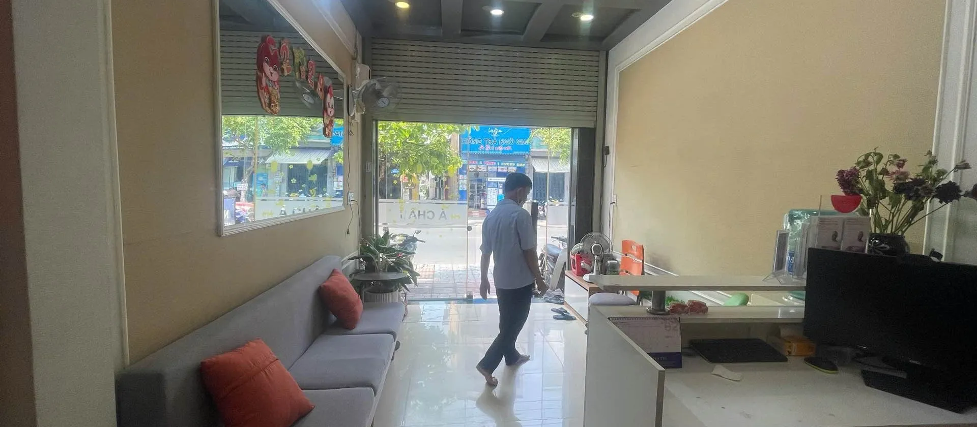 ❌ NHÀ 3 TẦNG MẶT TIỀN NGUYỄN ẢNH THỦ - TRUNG MỸ TÂY - DÒNG TIỀN 25TR/THÁNG - 5.X TỶ ❌... Bán nhà mặt phố tại Trung Mỹ Tây, Hồ Chí Minh 01