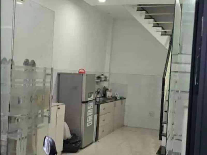 Nhà 3 tầng, 2 PN gần ngã tư Tân Sơn Nhì, giá giảm còn 2.95 tỷ... Bán nhà riêng tại Tân Phú, Hồ Chí Minh 01