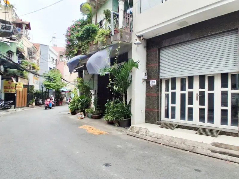 Ngang 4.2m x 12m ,chỉ 3.5 đồng, hẽm xe hơi 4m, ngay trục Nguyễn Văn Luông nối dài, CV Bình Phú... Bán nhà riêng tại Phú Định, Hồ Chí Minh 01