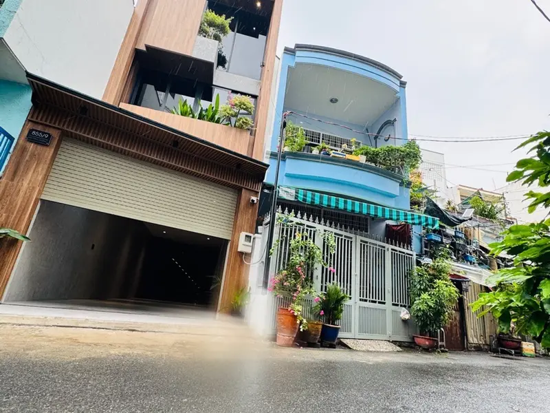 NHÀ MỚI 5 TẦNG – THANG MÁY – GARA 2 ÔTÔ
📐 64,8m² | Ngang 4,55m × 15,8m | Công nhận 59,6m²... Bán nhà riêng tại An Hội Tây, Hồ Chí Minh 01