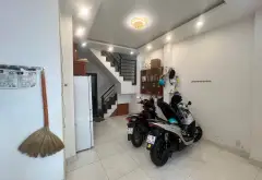 Nhà 3 tầng tiện nghi, giá hợp lý ngay Quận 10... Bán nhà riêng tại Hòa Hưng, Hồ Chí Minh 02