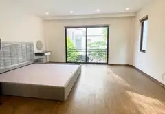 🎉VỊ TRÍ TRUNG TÂM - THANG MÁY - Ô TÔ -
VÀI BƯỚC RA MẶT PHỐ KINH DOANH SẦM UẤT - LÔ GÓC KHE THOÁNG... Bán nhà riêng tại Long Biên, Hà Nội 06