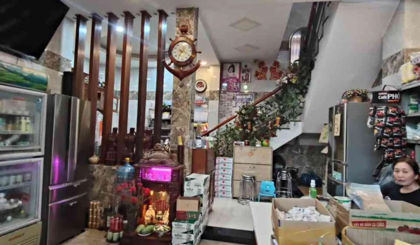 Nhà 3 tầng xịn sò cho gia đình lớn tại Bình Tân!... Bán nhà riêng tại Bình Tân, Hồ Chí Minh 01