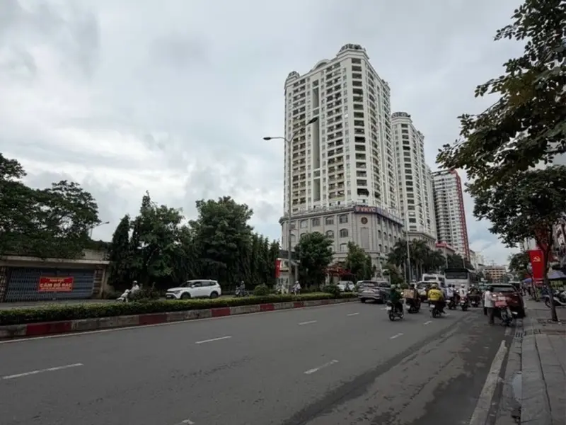 Nhà mặt phố Quận 11 - Cơ hội hiếm, giá sốc!... Bán nhà mặt phố tại Phú Thọ, Hồ Chí Minh 01