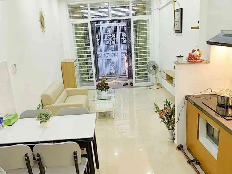 🔥BÌNH THẠNH -TRẦN KẾ XƯƠNG $ 5.9 TL
👉DT:36 M2 (3.2× 12)
👉HXH THÔNG CÁCH 10M 👉2 TẦNG - 72M2 SỬ D... Bán nhà riêng tại Gia Định, Hồ Chí Minh 01