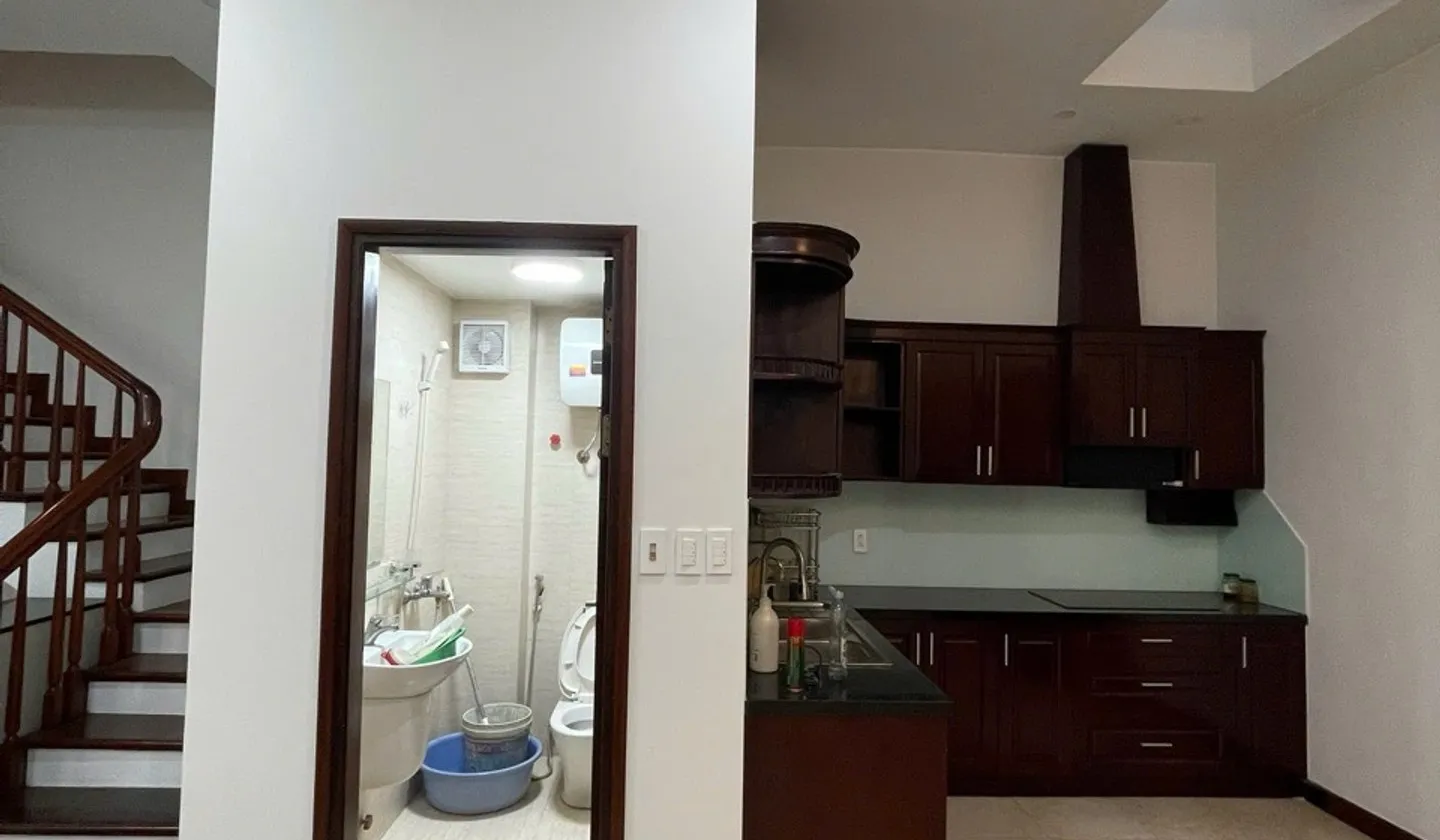 Lương khánh thiện Lô góc Hiếm có nhà 4 tầng ô tô đỗ cửa 17tỷ... Bán nhà riêng tại Tương Mai, Hà Nội 01