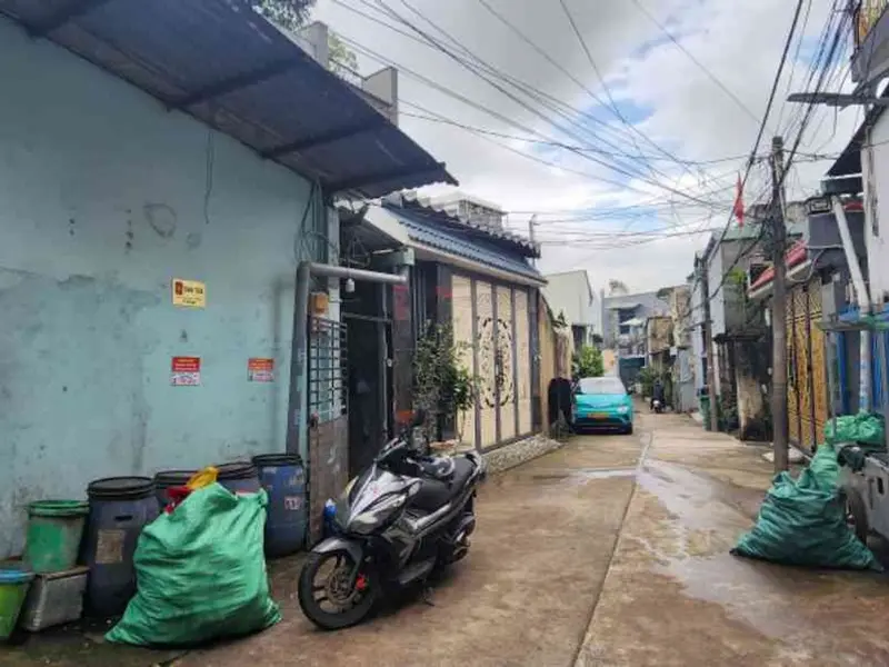 Giảm mạnh 1 tỷ - Dãy trọ hẻm Hoàng Hữu Nam gần Bến xe Miền Đông mới... Bán nhà riêng tại Long Bình, Hồ Chí Minh 01