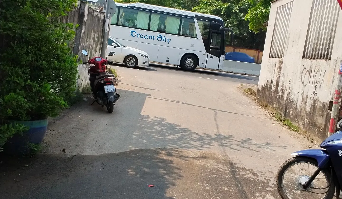 Bán nhà hiếm giá rẻ Hoàng Văn Thái, đất rộng tại phường Liên Chiểu, Đà Nẵng với giá 3,5 tỷ... Bán đất tại Liên Chiểu, Đà Nẵng 01