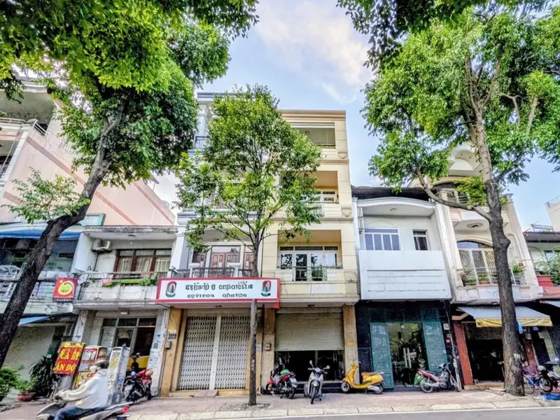 Nhà mặt phố kinh doanh đa ngành tại quận Phú Nhuận, TP.HCM... Bán nhà mặt phố tại Phú Nhuận, Hồ Chí Minh 01