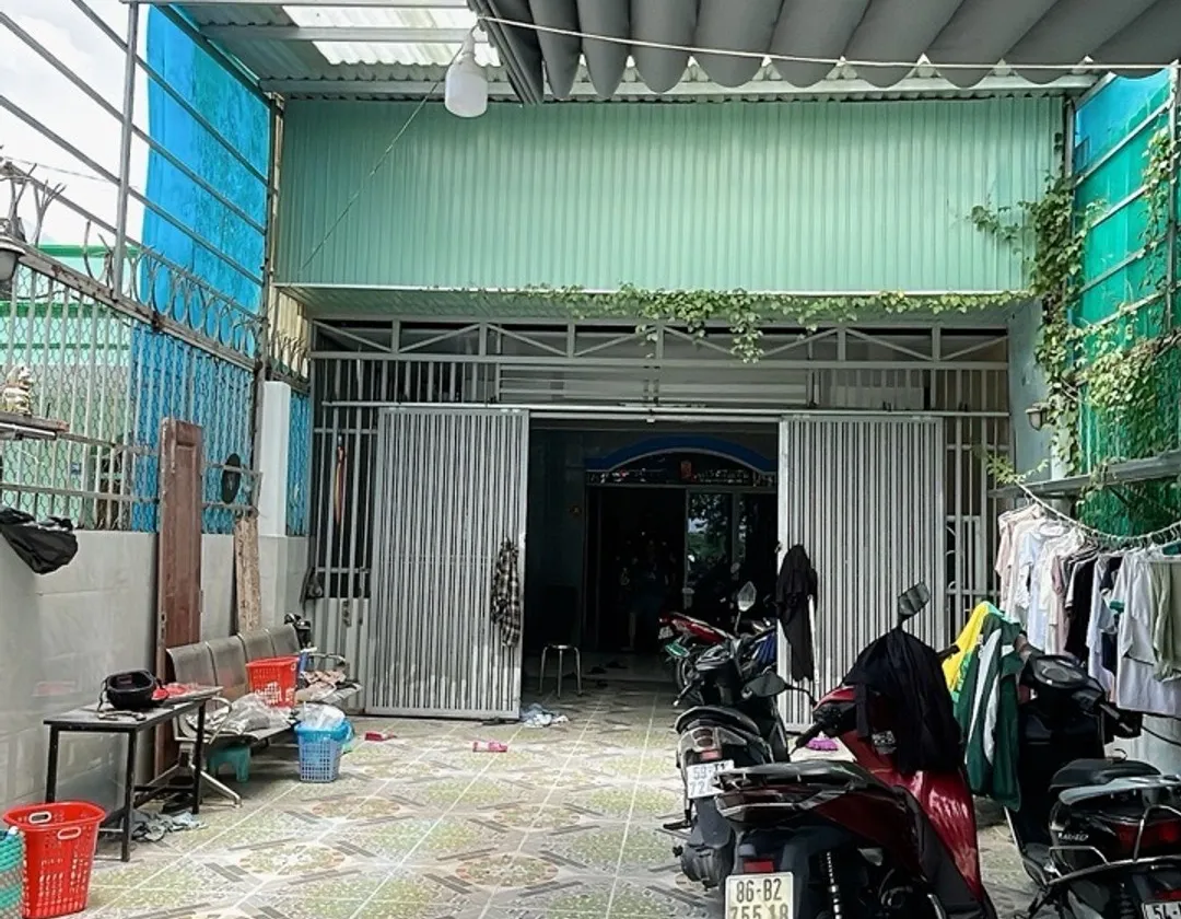 Bán Nhà mặt phố Tân Liêm 2 tầng 4PN, 65.5m2, giá 5.2 tỷ 0948769331... Bán nhà mặt phố tại Bình Hưng, Hồ Chí Minh 01