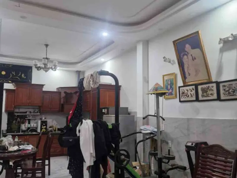 Bán nhà 4 tầng mặt tiền đường Phạm Văn Bạch , Tân Bình, dt100m ( 4*25) giá 20 tỷ... Bán nhà mặt phố tại Tân Sơn, Hồ Chí Minh 01