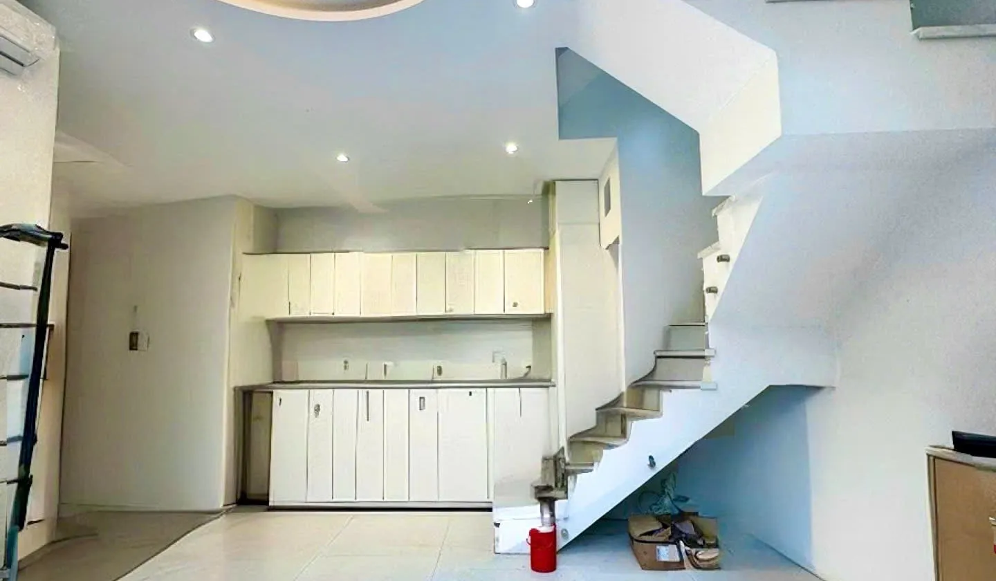 Quận 7 - Huỳnh Tấn Phát - 3 tầng - full nội thất - 💰 4,75 tỷ TL... Bán nhà riêng tại Phú Thuận, Hồ Chí Minh 01
