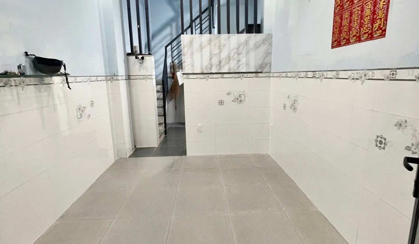 Nhà 2 tầng nhỏ xinh tại Bình Trị Đông, dễ thương, tiện nghi... Bán nhà riêng tại Bình Trị Đông, Hồ Chí Minh 01