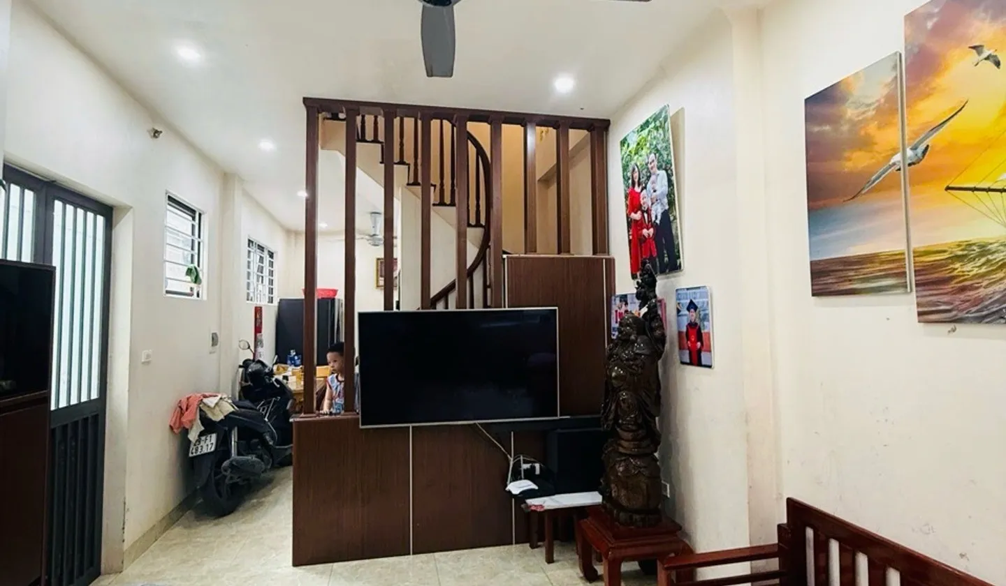Cơ hội sở hữu nhà 4 tầng đẹp tại An Dương Vương, vị trí vàng Tây Hồ... Bán nhà riêng tại Phú Thượng, Hà Nội 01