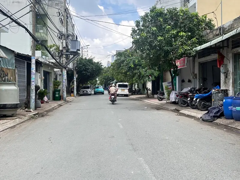 Nhà 4 tầng 4 phòng ngủ tại phường Bình Trị Đông, Hồ Chí Minh... Bán nhà riêng tại Bình Trị Đông, Hồ Chí Minh 01