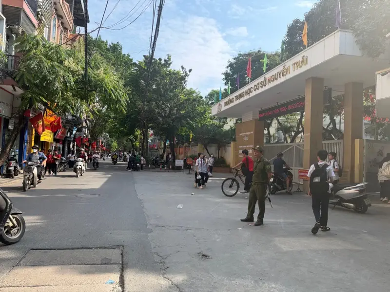 Bán chung cư mini 7 tầng gần 2 mặt phố, ô tô vào nhà, doanh thu cao... Bán chung cư mini tại Khương Đình, Hà Nội 01