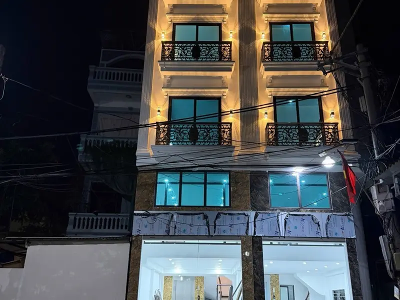 Nhà 6 tầng lô góc ô tô vào, gần phố, thang máy tiện nghi... Bán nhà riêng tại Thanh Trì, Hà Nội 01