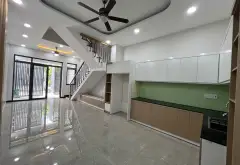 NHÀ MỚI 4 TẦNG 4PN - KHU PHÂN LÔ DÂN CƯ ĐỒNG BỘ - SÁT KDC ĐÔNG TĂNG LONG - PHƯỜNG LONG TRƯỜNG, TPHC... Bán nhà riêng tại Long Trường, Hồ Chí Minh 05