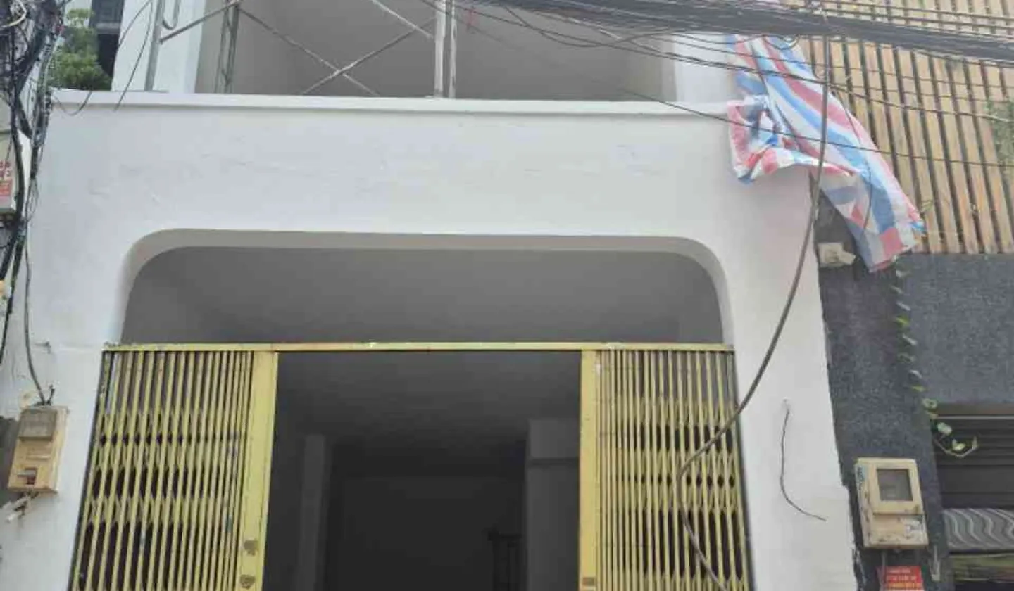 Nhà riêng 2 tầng mới đẹp tại khu vực Trường Chinh, diện tích 47m²... Bán nhà riêng tại Tân Bình, Hồ Chí Minh 01