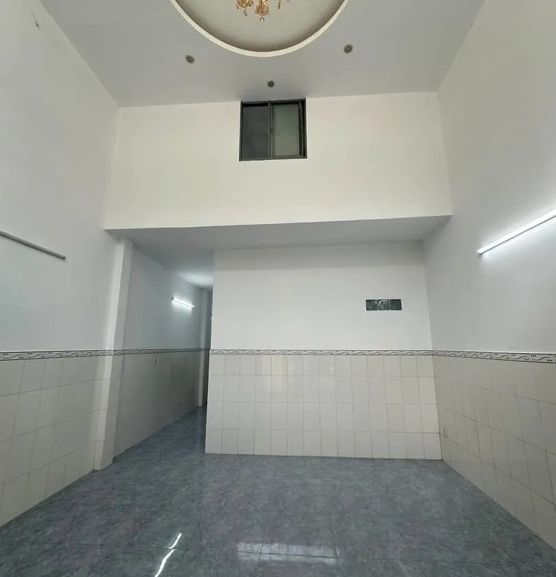 Nhà 5x14m trệt lửng – 3 phòng ngủ – Giá 3.x tỷ... Bán nhà riêng tại Bình Tân, Hồ Chí Minh 01