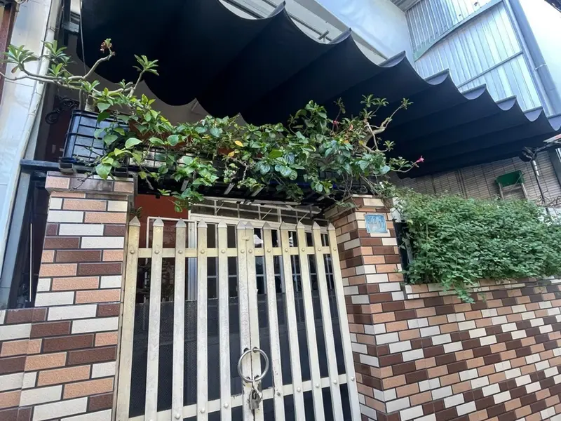 Warm Cozy Home | Solid And Stable ~ Fully Accessible of The City Center of Da Nang... Bán nhà riêng tại Thanh Khê, Đà Nẵng 01