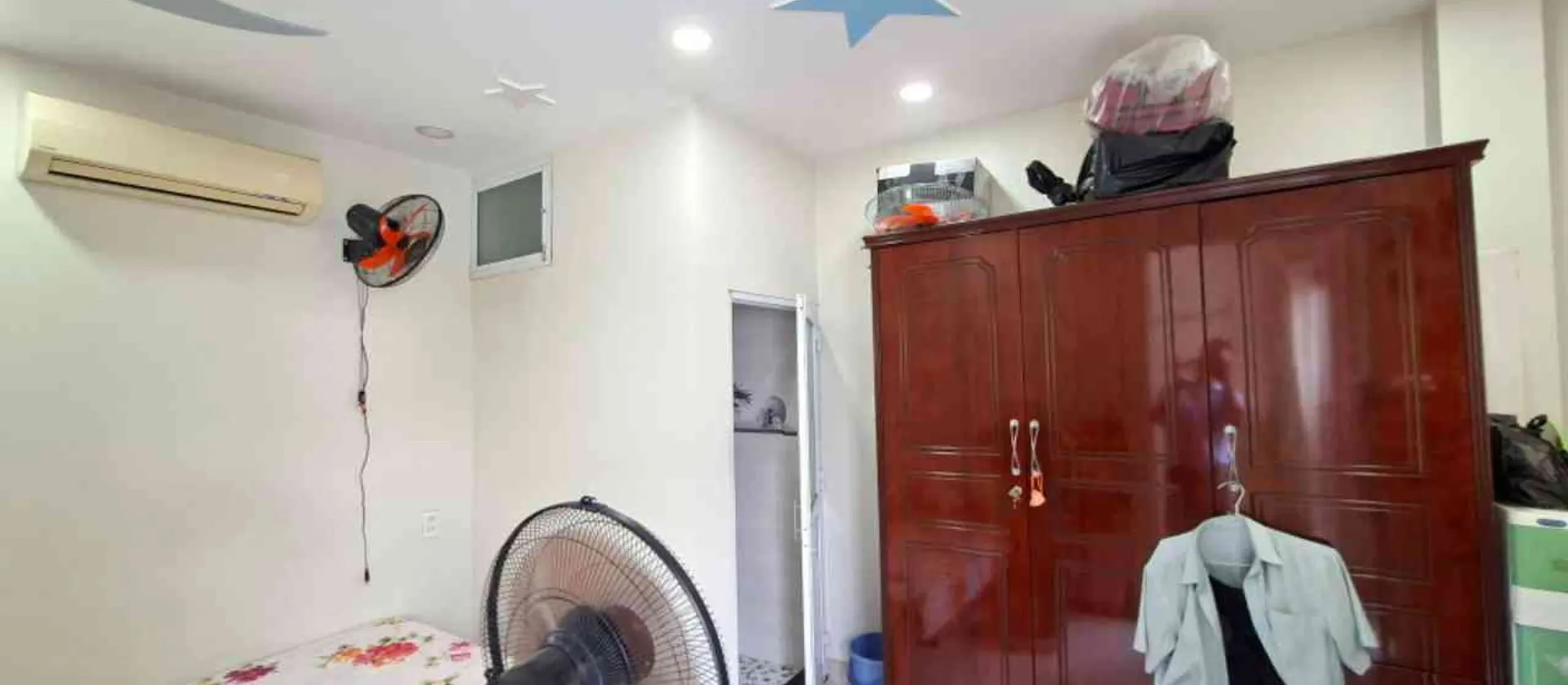 Bán nhà riêng 4 tầng tại phường 10 Tân Bình, giá 3,1 tỷ đồng... Bán nhà riêng tại Bảy Hiền, Hồ Chí Minh 01