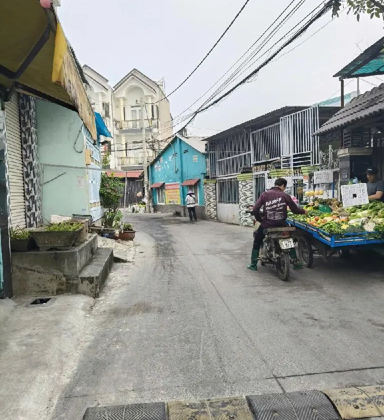 Bán nhà mặt phố phường Thạnh Xuân, Quận 12, mặt tiền chợ, kinh doanh ổn định... Bán nhà mặt phố tại Thới An, Hồ Chí Minh 01