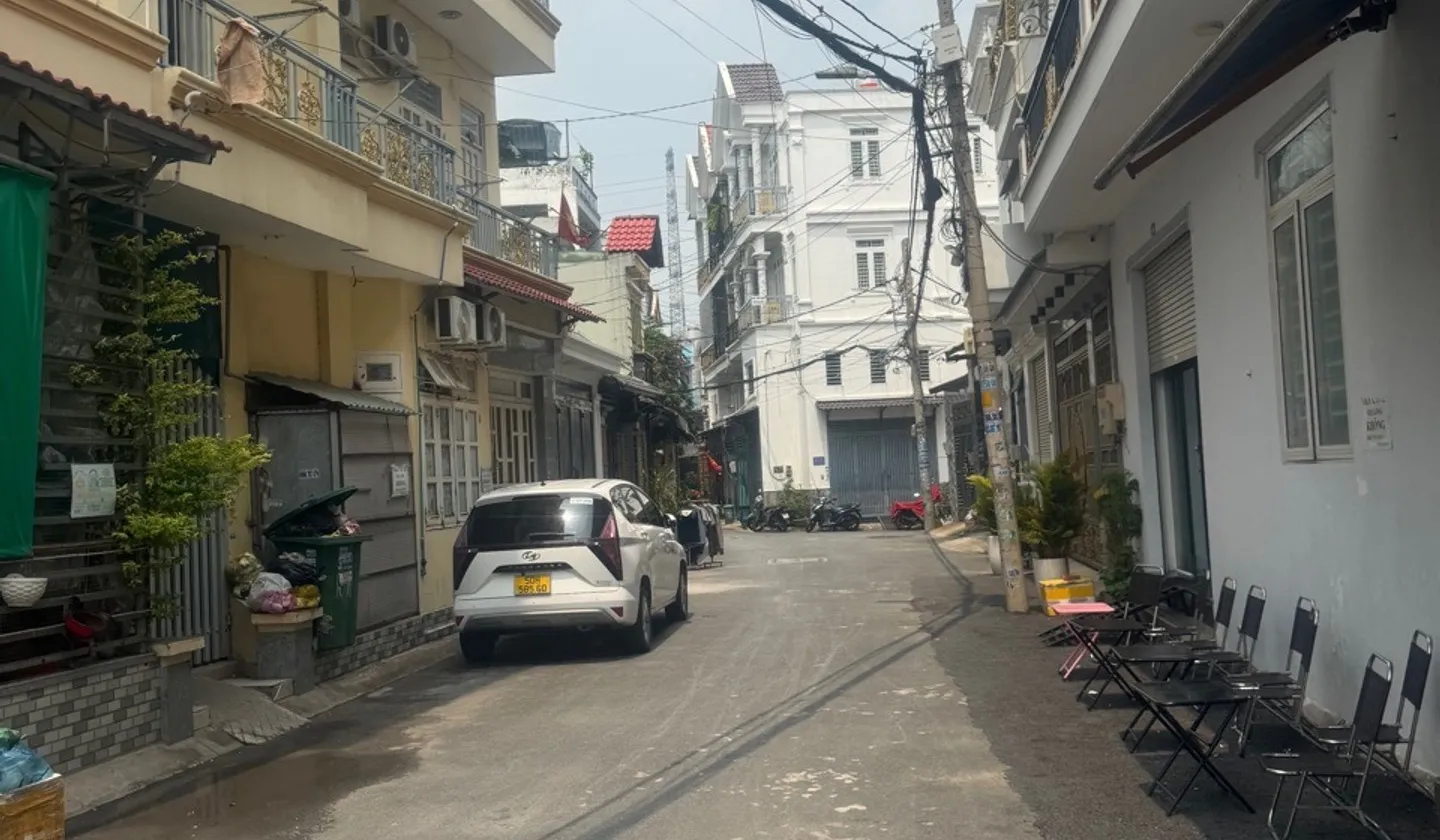 Bán nhà mặt phố Tân Chánh Hiệp 3, 4 tầng, 2 mặt tiền, 13 phòng... Bán nhà mặt phố tại Trung Mỹ Tây, Hồ Chí Minh 01