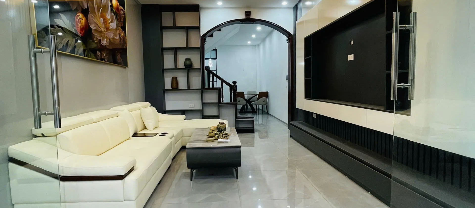 BÁN GẤP NHÀ RIÊNG 1 NHÀ RA MẶT PHỐ LA THÀNH, NGAY GẦN VIỆN NHI TRUNG ƯƠNG... Bán nhà riêng tại Láng, Hà Nội 01
