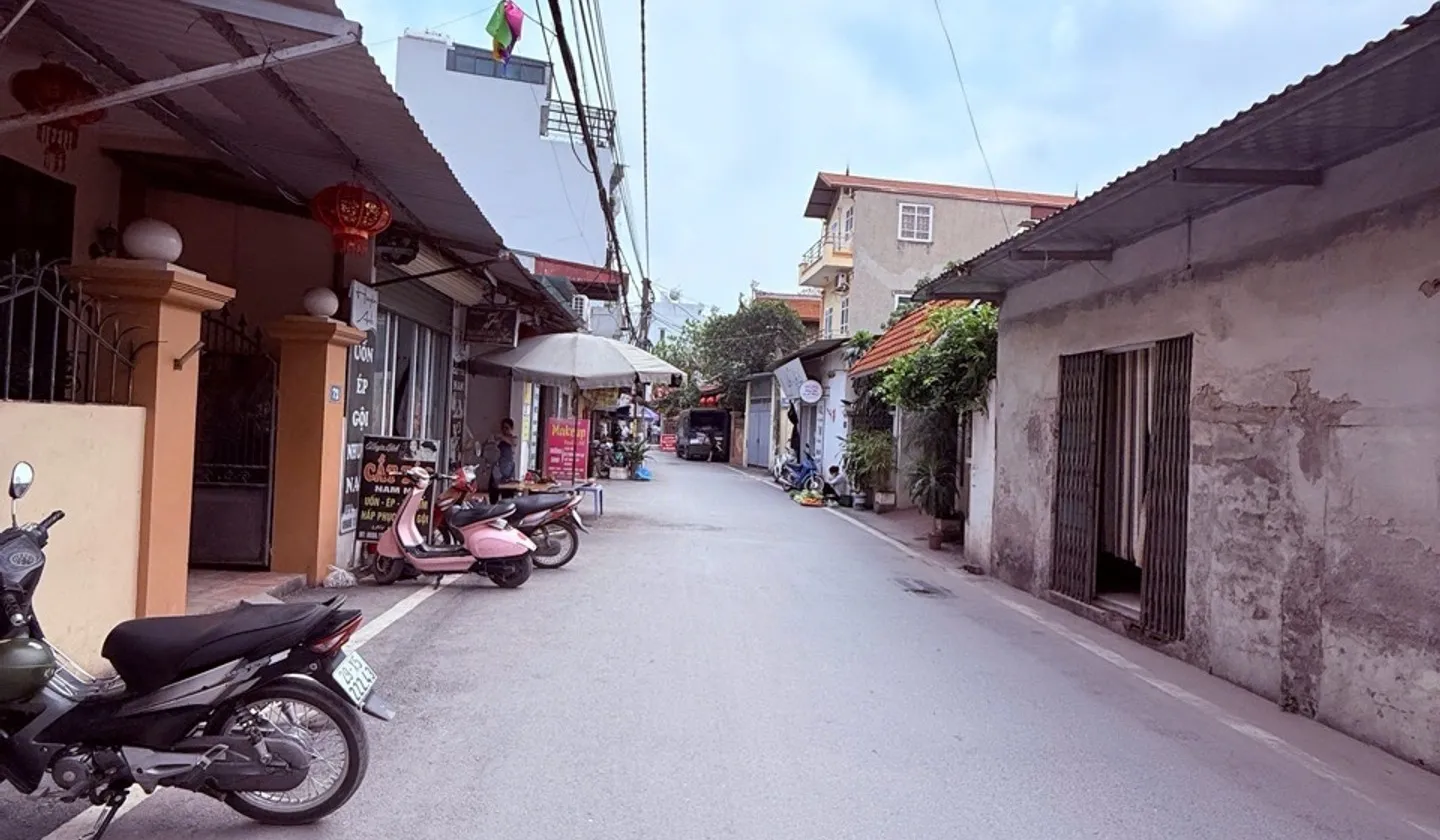 Bán nhà Vân Canh, Ô tô đỗ cửa , DT 33m 5 tầng , giá nhỉnh 6 tỷ... Bán nhà riêng tại Sơn Đồng, Hà Nội 01