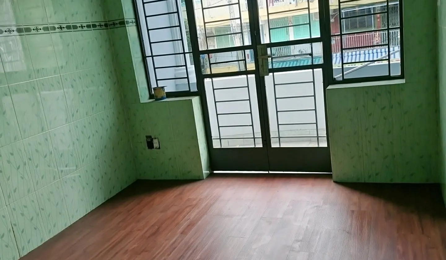Cơ hội hiếm có: nhà mặt phố Quận 11, giảm sâu chỉ còn 12,8 tỷ... Bán nhà mặt phố tại Minh Phụng, Hồ Chí Minh 01