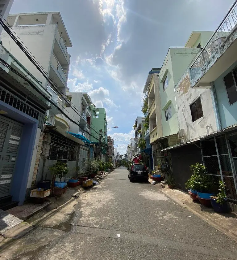 Nhà mặt phố 3 tầng, 48m² tại Quận 6, giá 11.5 tỷ giảm sâu... Bán nhà mặt phố tại Bình Phú, Hồ Chí Minh 01
