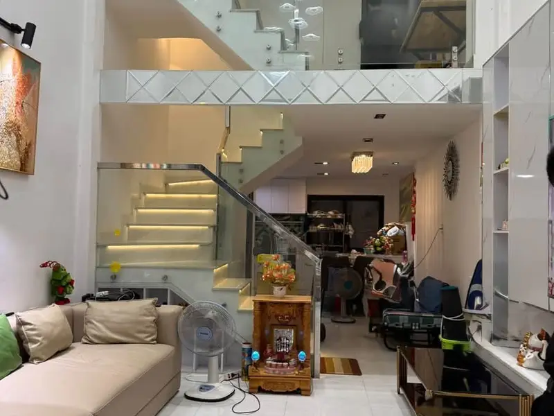 Bán nhà đường Lê Hồng Phong, HXH sát ngã 7 Lý Thái Tổ.DT48M2 - 3 tầng BTCT - 3PN - Giá 9,2 tỷ TL... Bán nhà riêng tại Vườn Lài, Hồ Chí Minh 01