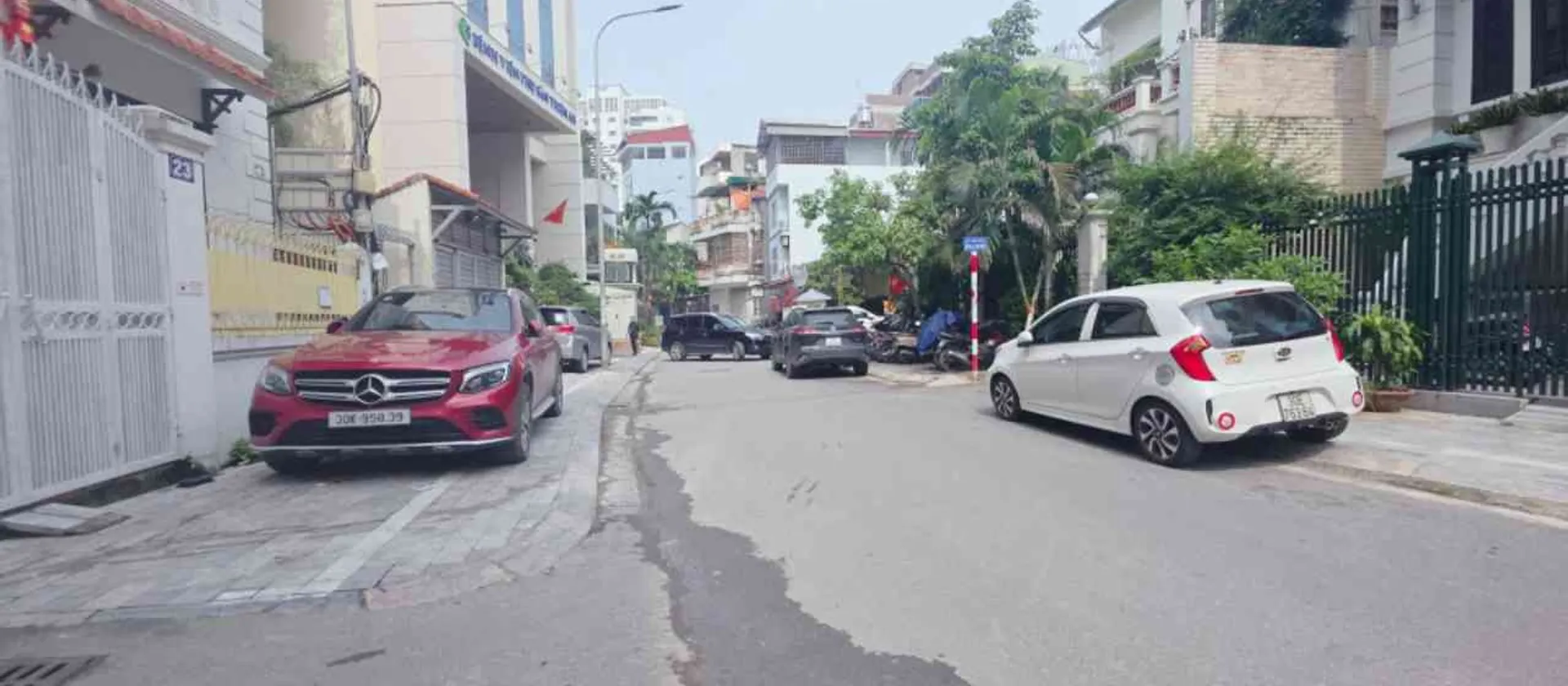 Bán nhà mặt phố trung tâm quận Hồng Bàng, Hải Phòng, 90m2, 4 tầng, tiện kinh doanh... Bán nhà mặt phố tại Hồng Bàng, Hải Phòng 01