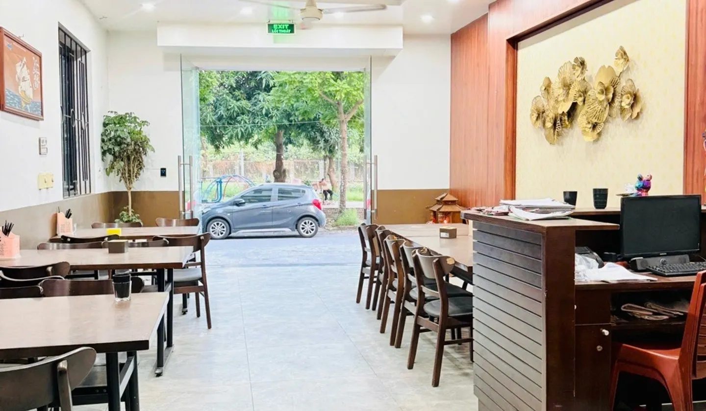 Bán nhà mặt phố Tây Trà 6 tầng, Hà Nội, DT 100m², ở và kd luôn... Bán nhà mặt phố tại Hoàng Mai, Hà Nội 01