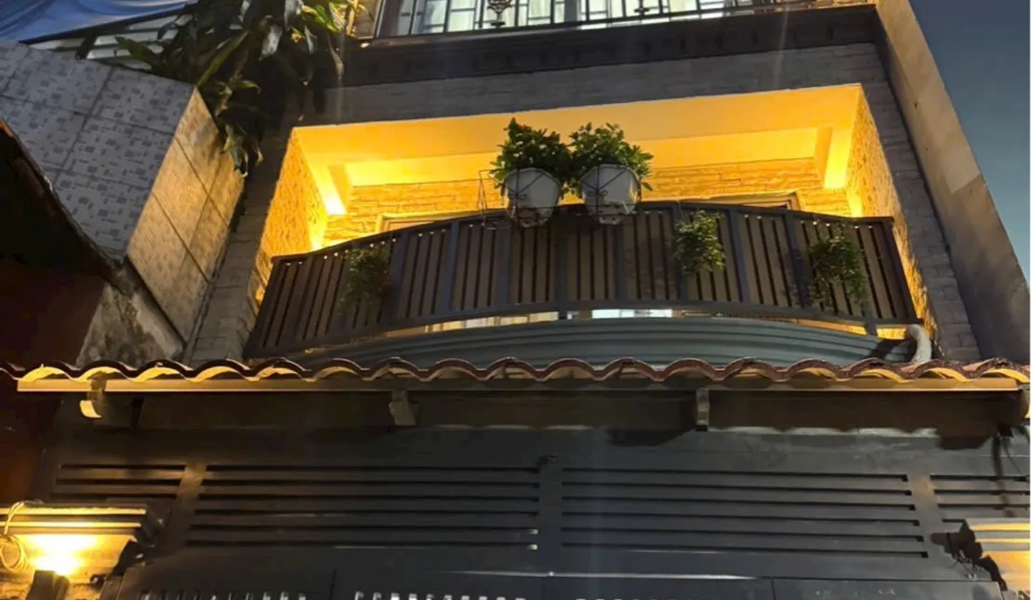 Bán nhà nhỏ xinh trung tâm Phú Nhuận giá hấp dẫn cực hiếm có... Bán nhà riêng tại Cầu Kiệu, Hồ Chí Minh 01