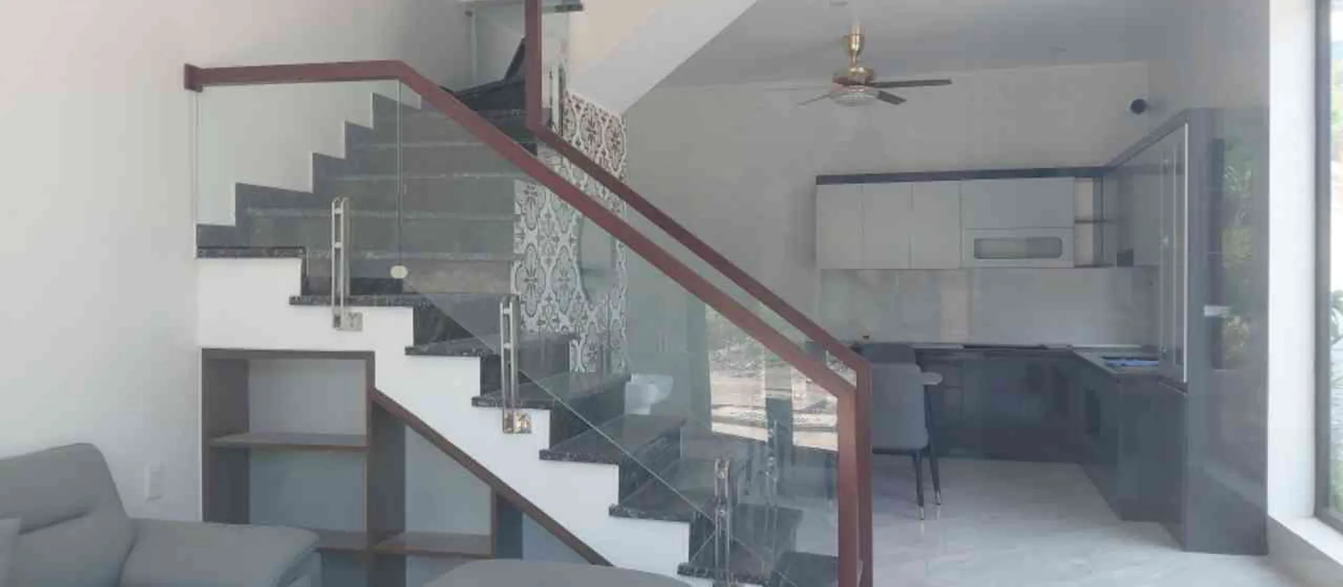 Bán nhà đẹp tại Cao Xanh, Quảng Ninh... Bán nhà riêng tại Cao Xanh, Quảng Ninh 01