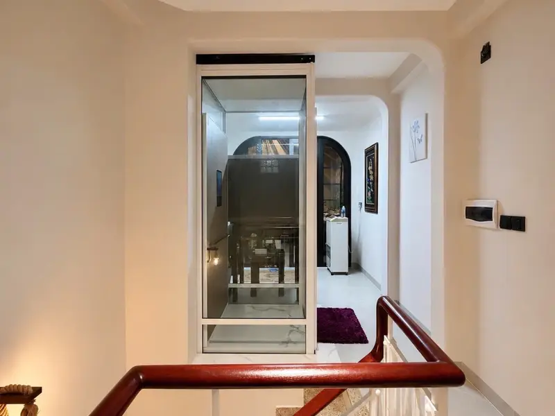 Nhà hẻm xe hơi rộng rãi, tiện nghi đỉnh tại Phú Nhuận... Bán nhà riêng tại Phú Nhuận, Hồ Chí Minh 01