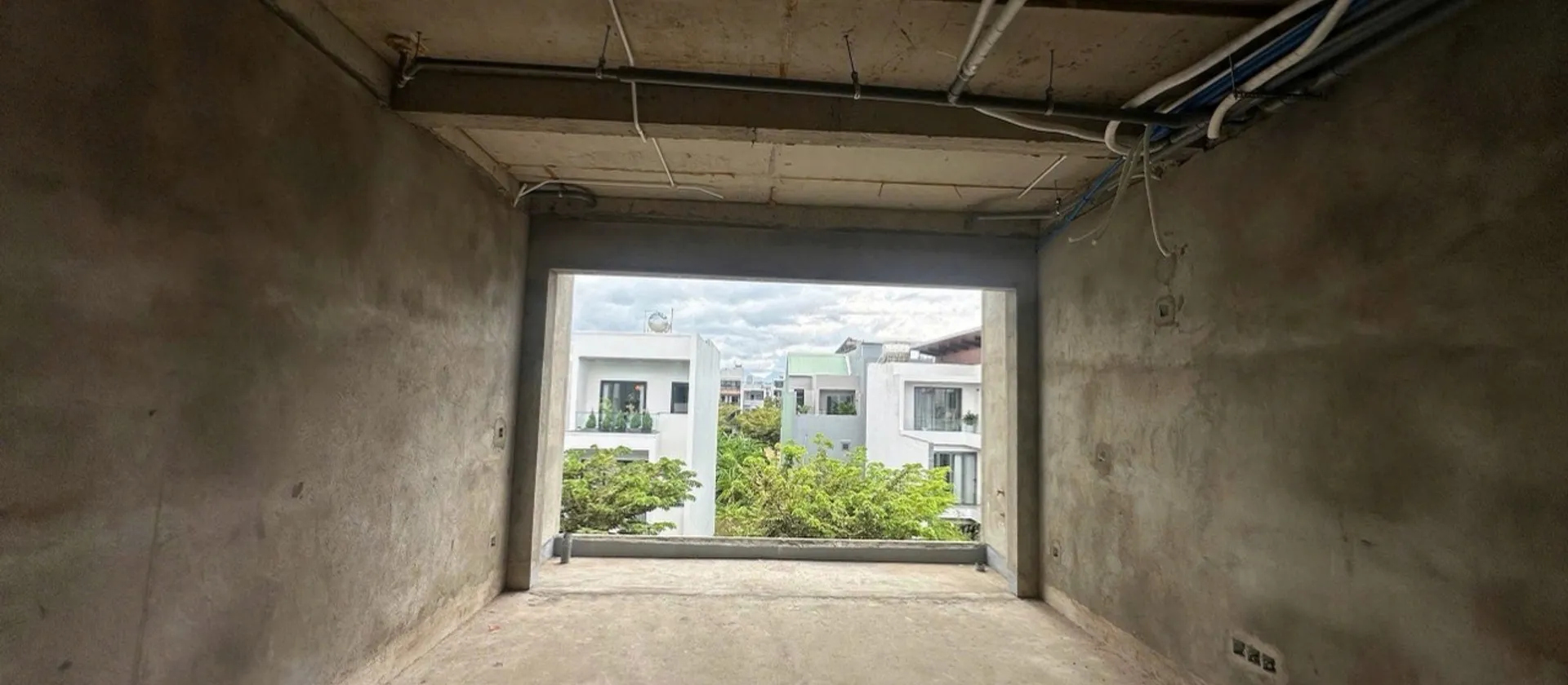 Bán nhà mặt phố tại khu đảo VIP Hòa Xuân, 100m², pháp lý cơ sở, giá 8.6 tỷ VNĐ... Bán nhà mặt phố tại Hòa Xuân, Đà Nẵng 01