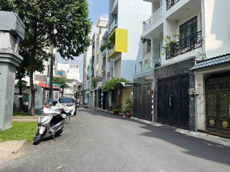 Bán nhà mặt phố 2 tầng, mặt tiền 3.7m, Tân Bình... Bán nhà mặt phố tại Tân Sơn Nhất, Hồ Chí Minh 01