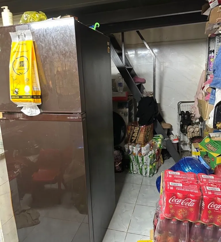 Nhà 2 tầng 43.5m² tại Lạc Long Quân, cách hẻm xe hơi 10m, giá 4.7 tỷ... Bán owner_side tại Bảy Hiền, Hồ Chí Minh 01
