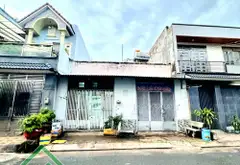CHỈ 6,2 TỶ – HÓC MÔN – 2 MẶT TIỀN ĐƯỜNG – KHU BIỆT THỰ – 120M² – NGANG 8M – NHÀ CẤP 4 ĐANG CHO THUÊ... Bán nhà mặt phố tại Đông Thạnh, Hồ Chí Minh 01
