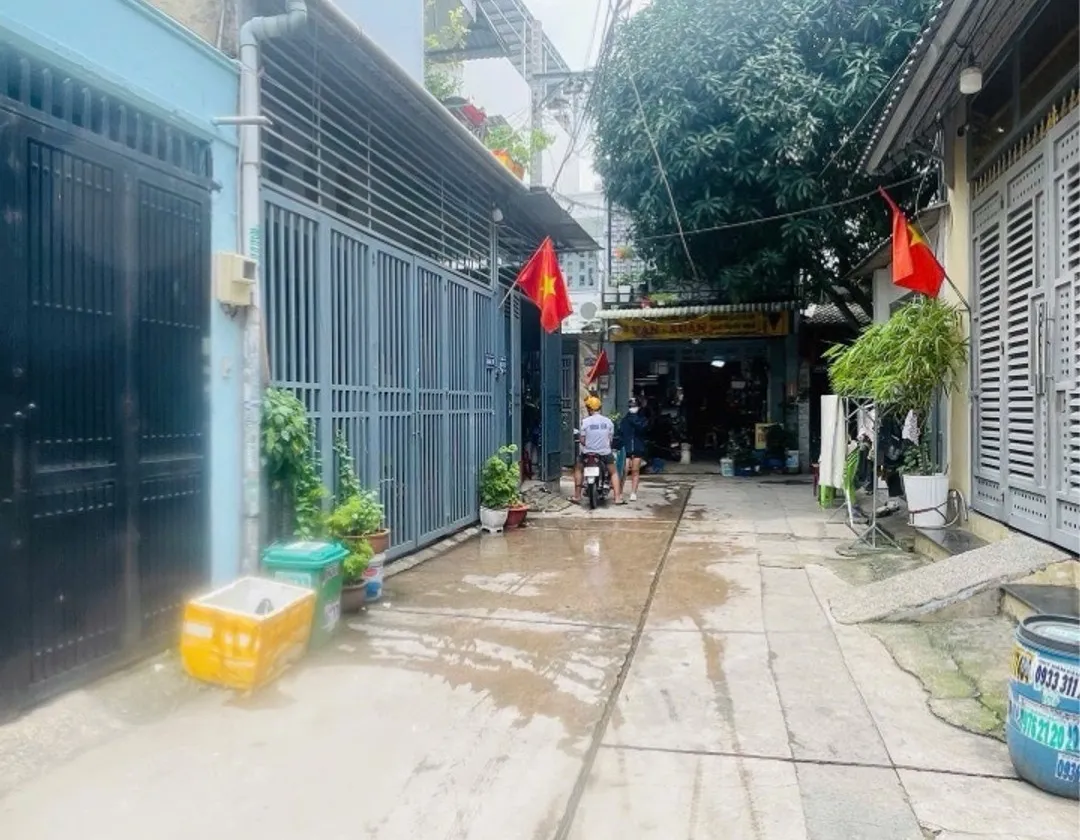 Cơ hội sở hữu nhà mới 3 tầng diện tích 80m² tại Bình Tân, hẻm xe hơi giá tốt... Bán nhà riêng tại Bình Tân, Hồ Chí Minh 01