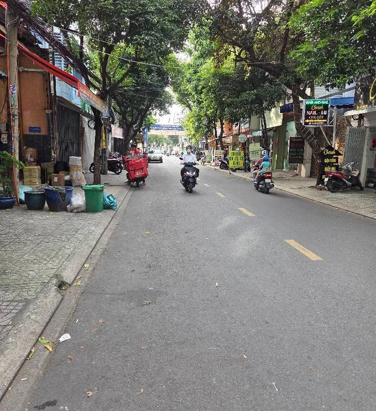 Bán nhà 2 tầng 37m2 khu vip Tân Bình giá chỉ 5,8 tỷ... Bán owner_side tại Bảy Hiền, Hồ Chí Minh 01