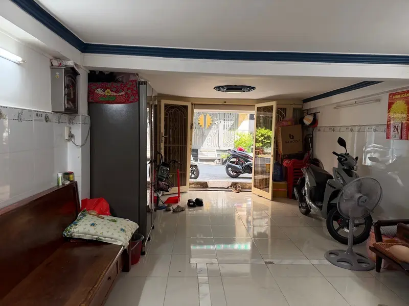 Bán nhà 2 tầng 40m2 mặt tiền 4m tại phường Bình Phú, TP HCM... Bán nhà mặt phố tại Bình Phú, Hồ Chí Minh 01