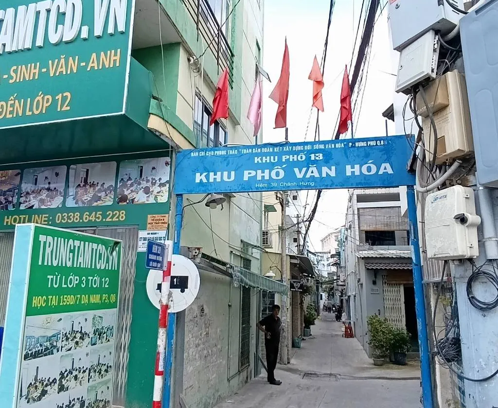 Cơ hội hiếm có nhà góc mặt tiền quận 8 giá 3.3 tỷ, thương lượng tốt... Bán nhà riêng tại Chánh Hưng, Hồ Chí Minh 01