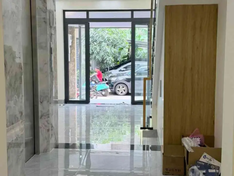 Nhà 4 tầng có thang máy siêu hiếm tại Long Trường, giá tốt... Bán nhà riêng tại Long Phước, Hồ Chí Minh 01