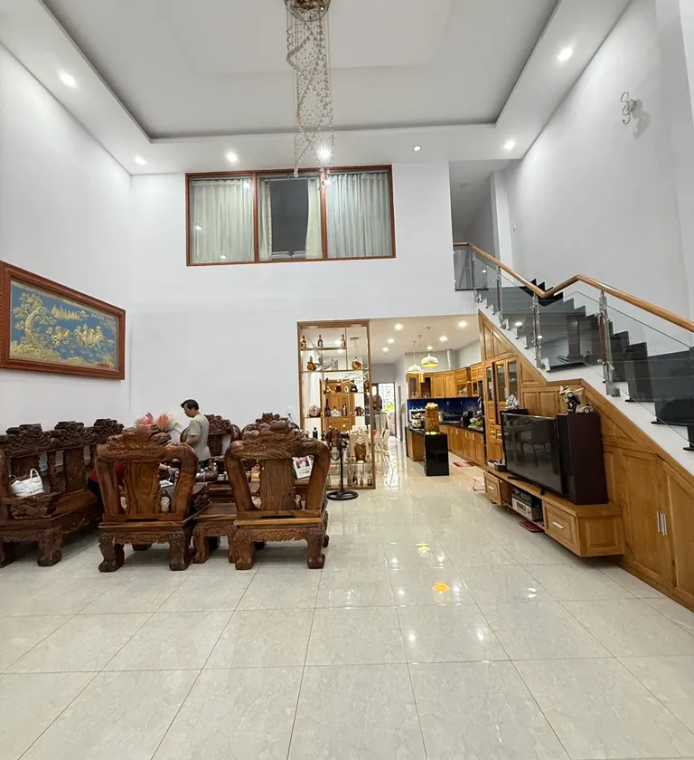 Bán nhà mặt phố hai mặt hẻm, diện tích 301m², Tân Bình... Bán nhà mặt phố tại Bảy Hiền, Hồ Chí Minh 01