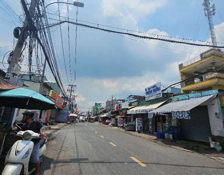 Nhà phố sang trọng, mặt tiền rộng tại Bình Tân, thuận tiện kinh doanh... Bán nhà mặt phố tại Bình Tân, Hồ Chí Minh 01